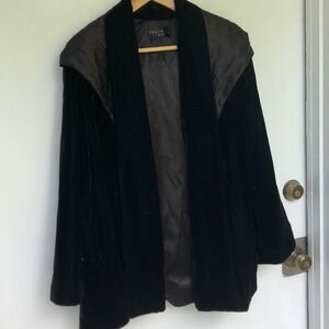 Insomnia Velvet Jacket  